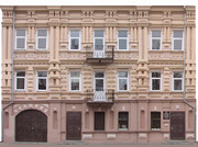 Продам Нежилой дом 626 кв.м.,  три этажа