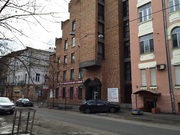 Здание в центре Киева,  Шевченковский район.